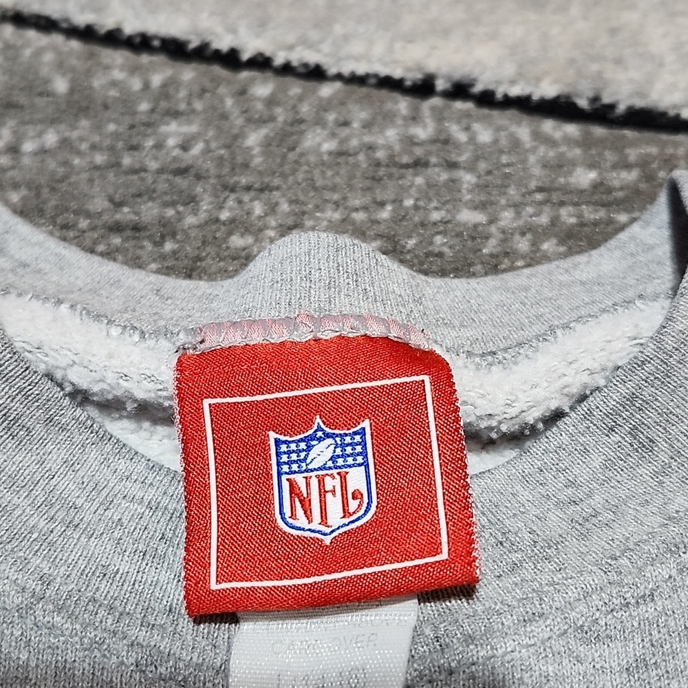 VINTAGE NFL KANSAS CITY CHIEFS GRAPHIC GRAY CREW-NECK SWEATSHIRT LARGE - Picture 3 of 14